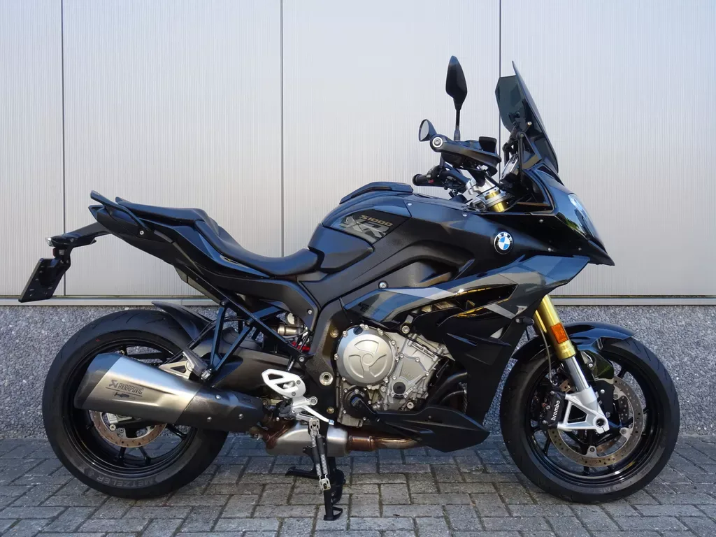 BMW S 1000 XR (2019) — foto 1