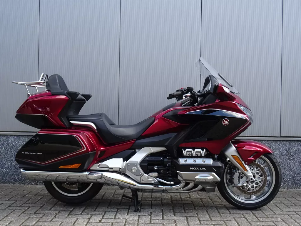 Honda GL 1800 Goldwing (2018) — foto 1
