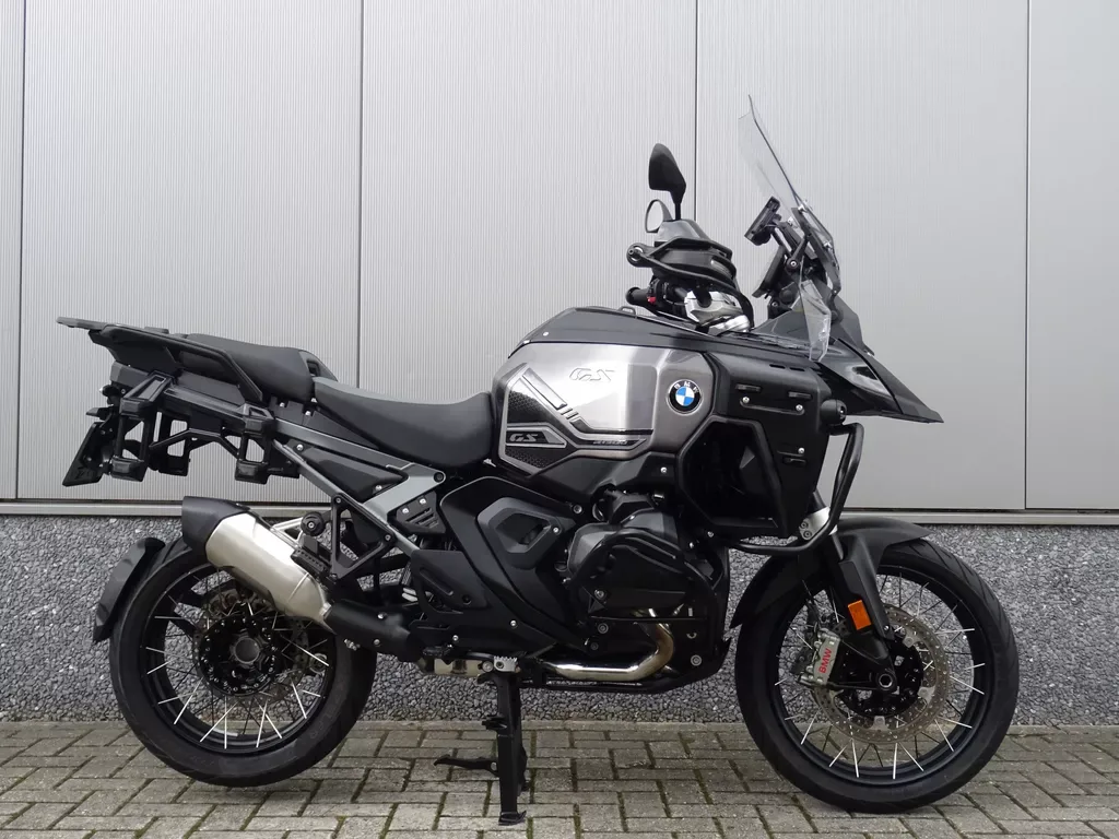 BMW R 1300 GS Adventure (2024) — foto 1