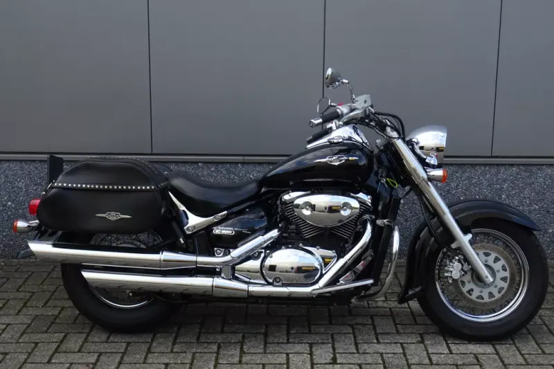Suzuki Intruder C 800 (2007)
