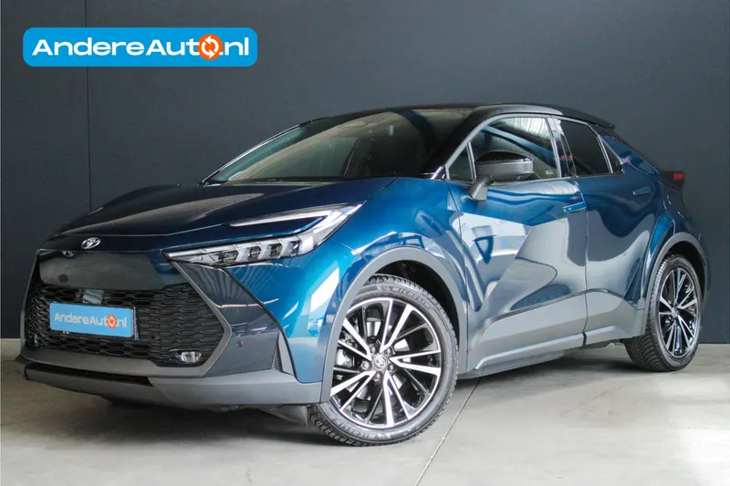 Toyota C-HR (2024)