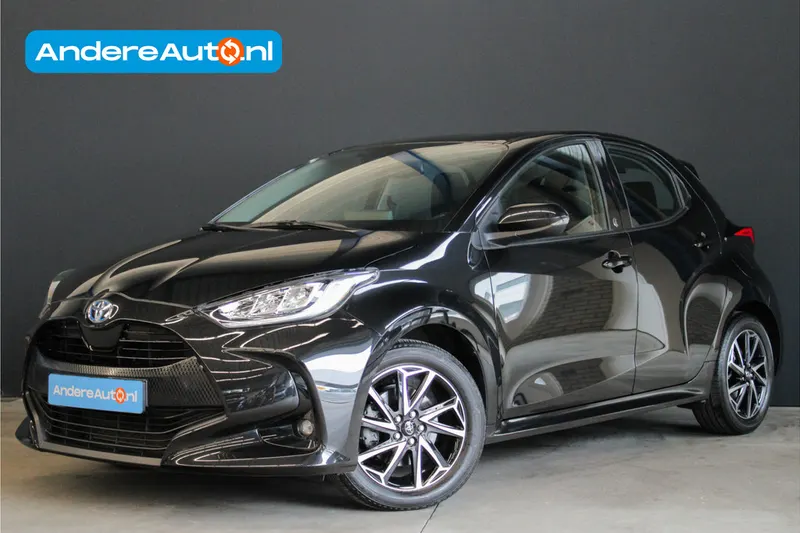 Toyota Yaris (2023)