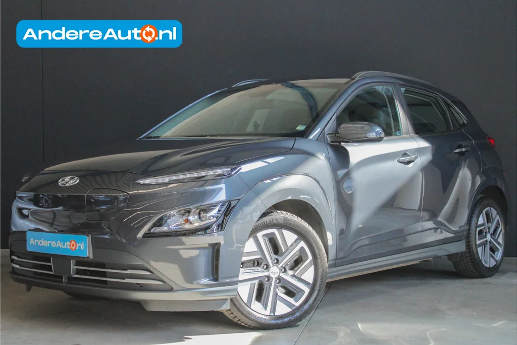 Hyundai Kona (2023) — foto 1
