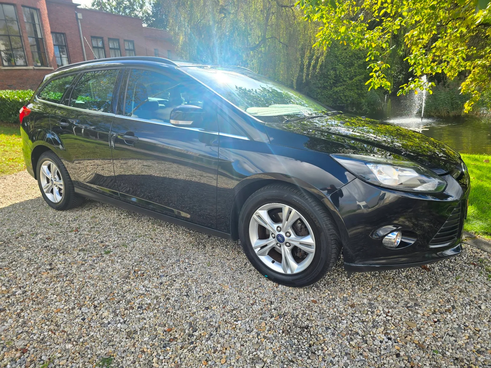 Ford Focus (2012) — foto 1