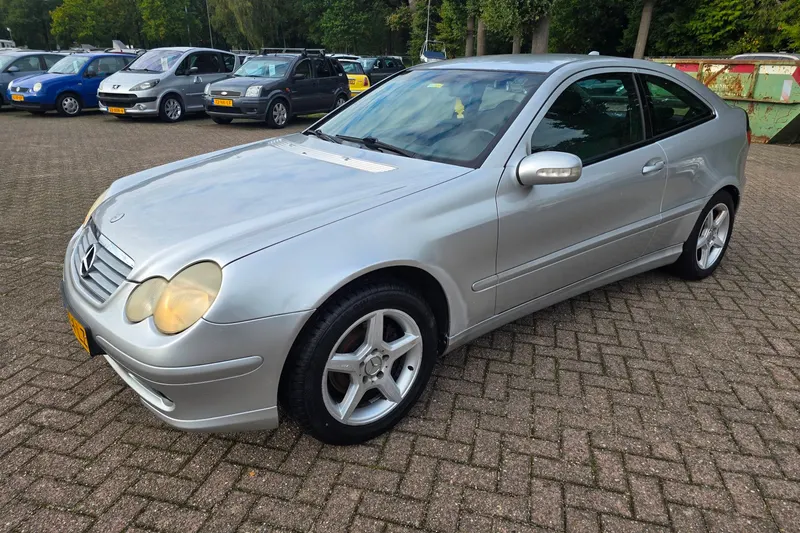 Mercedes-Benz C-Klasse (2001)