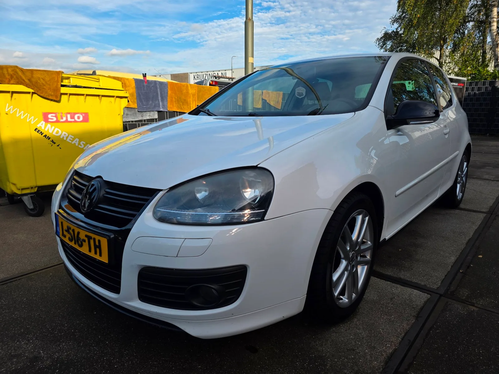 Volkswagen Golf (2008) — foto 1