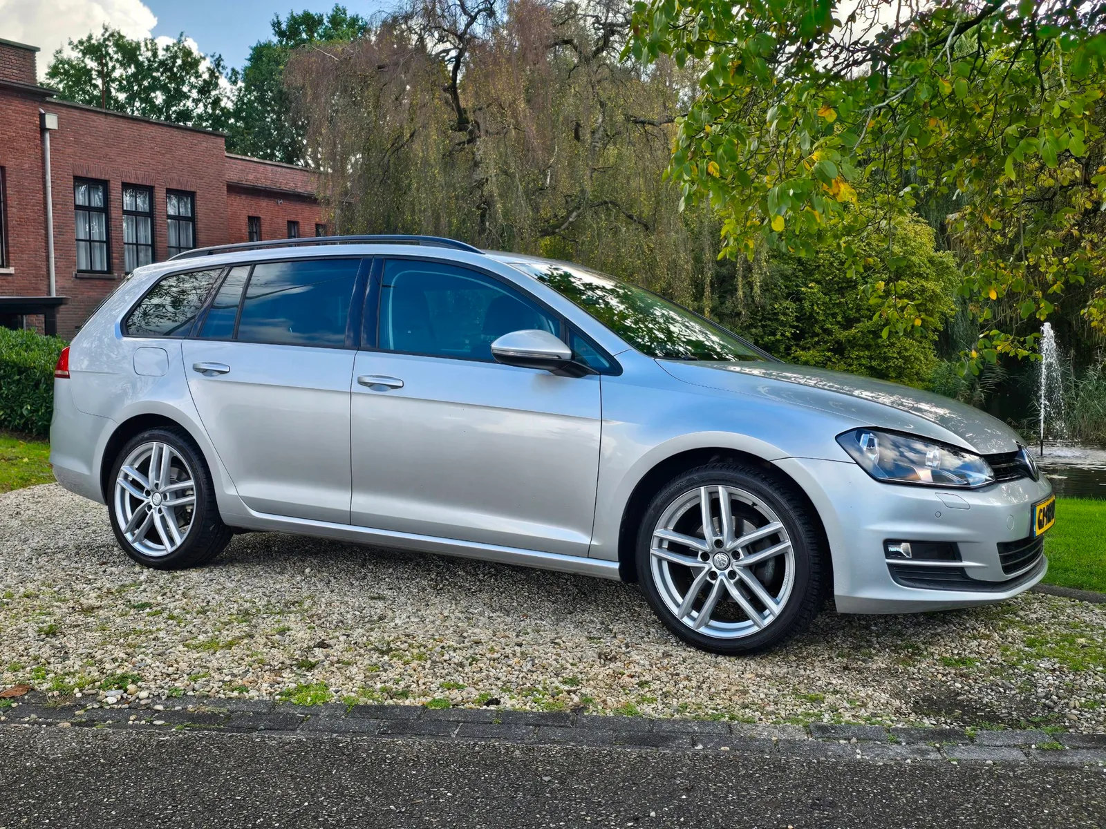 Volkswagen Golf (2014) — foto 1