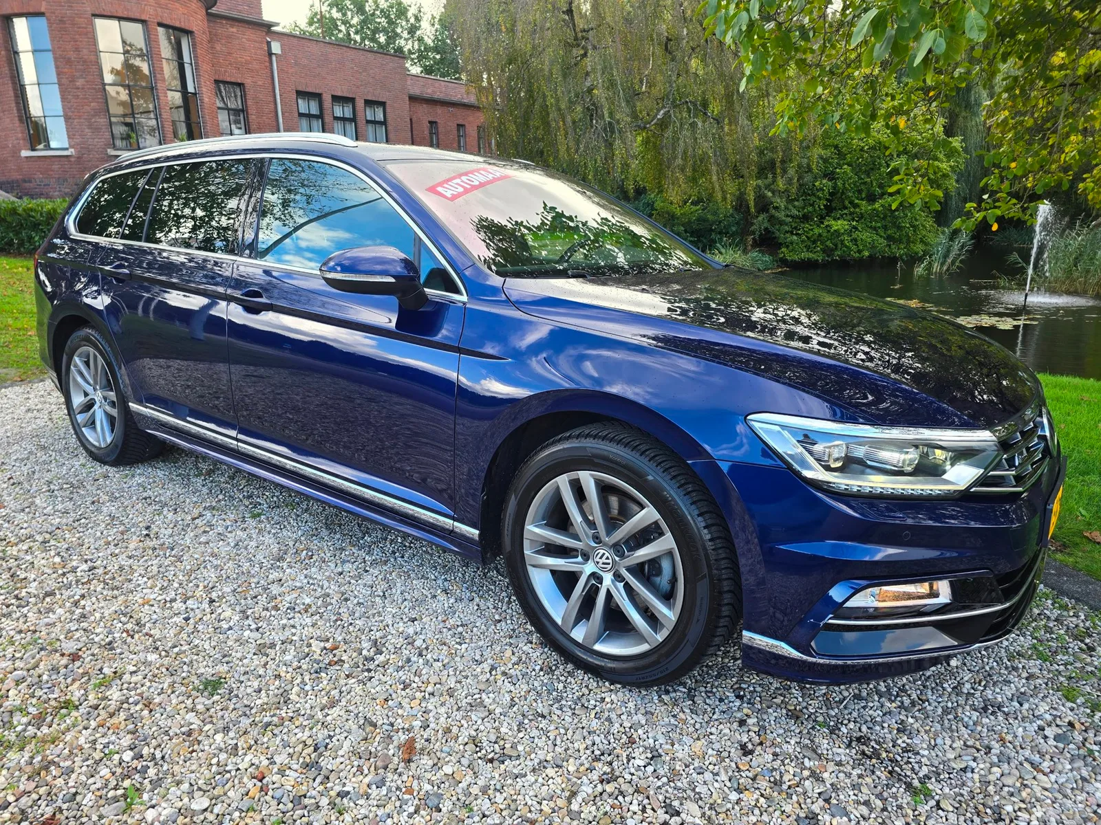 Volkswagen Passat (2018) — foto 1