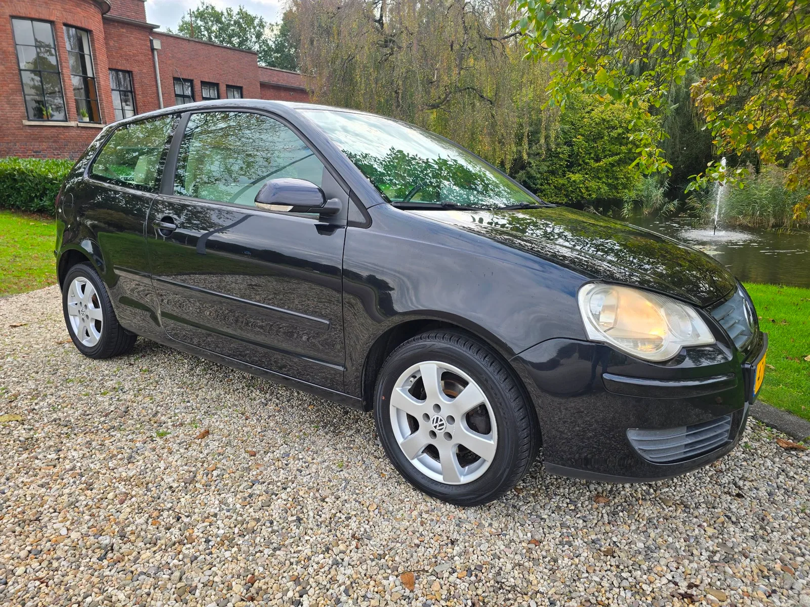 Volkswagen Polo (2005) — foto 1