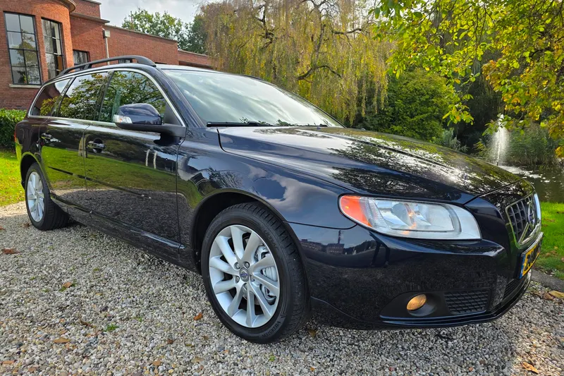 Volvo V70 (2010)