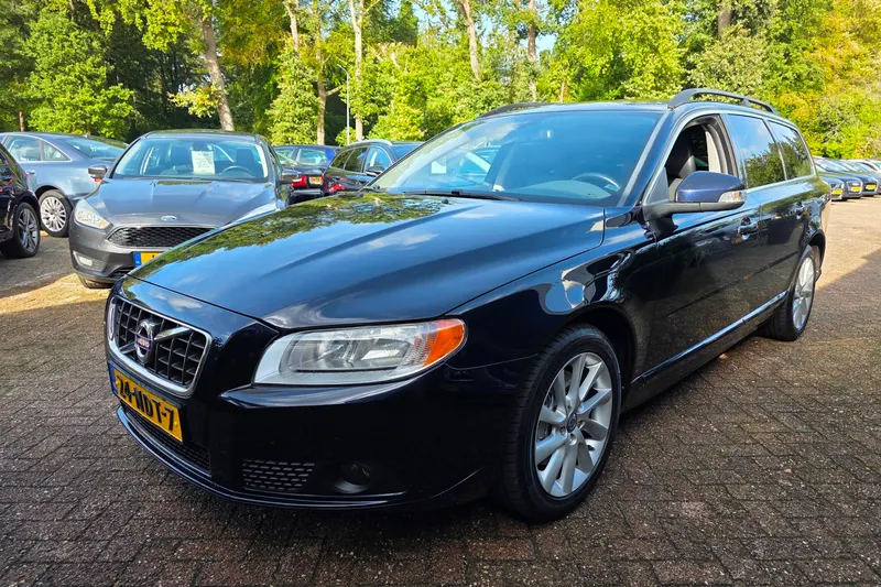 Volvo V70 (2010)