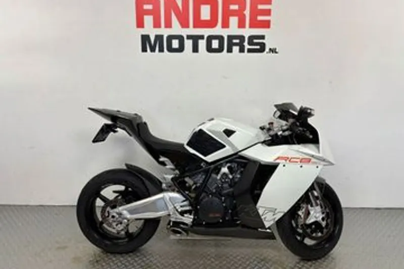 KTM RC 8 (2008)