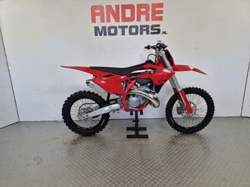 Gas Gas MC (2025) — foto 1