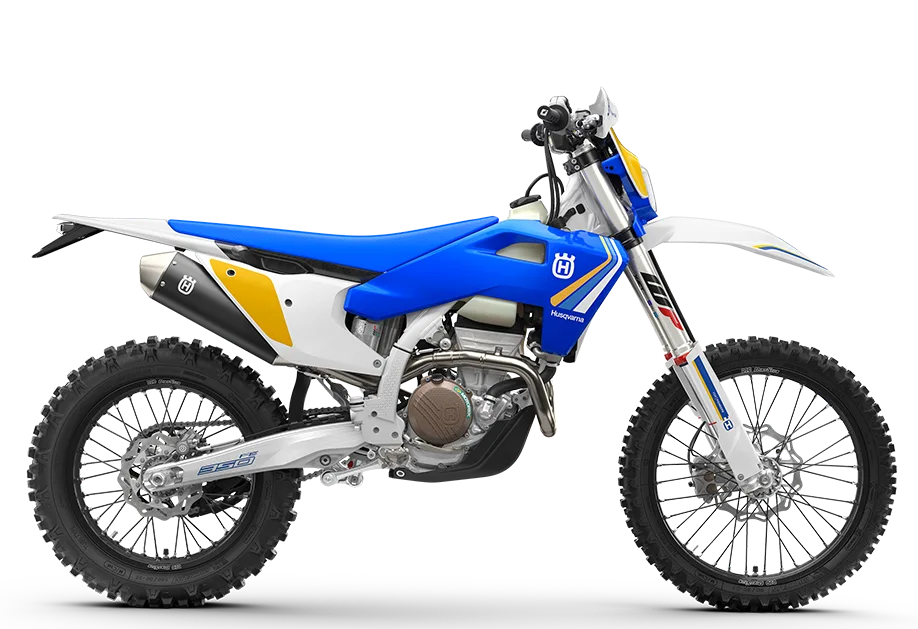FE 350 (2025) — foto 1