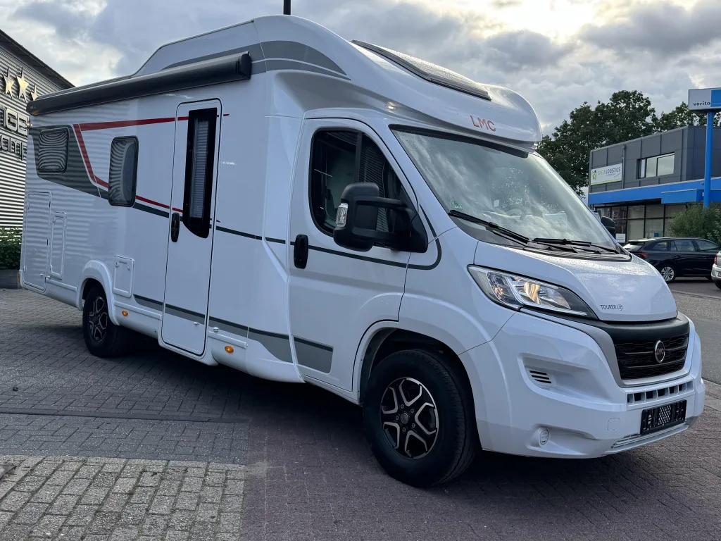 LMC Tourer (2024) — foto 1
