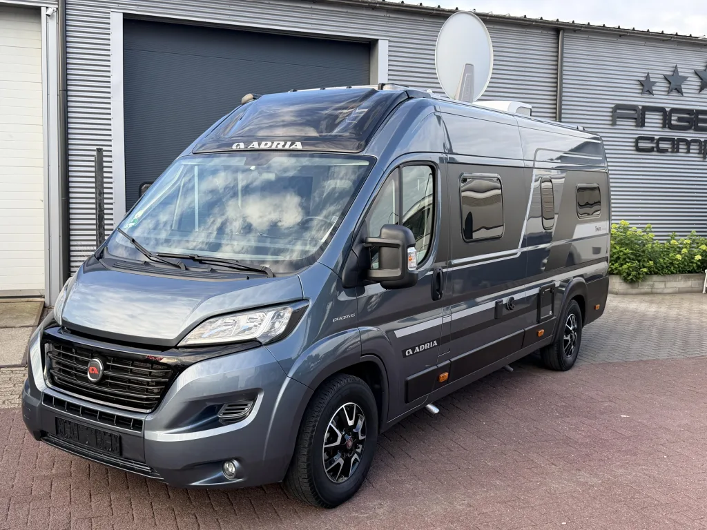Adria Twin (2020) — foto 1