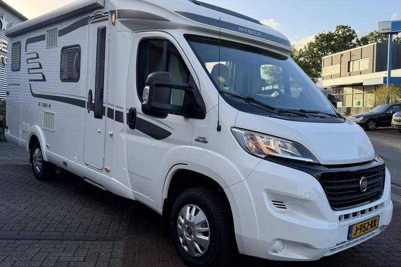 Hymer Exsis-t (2014)
