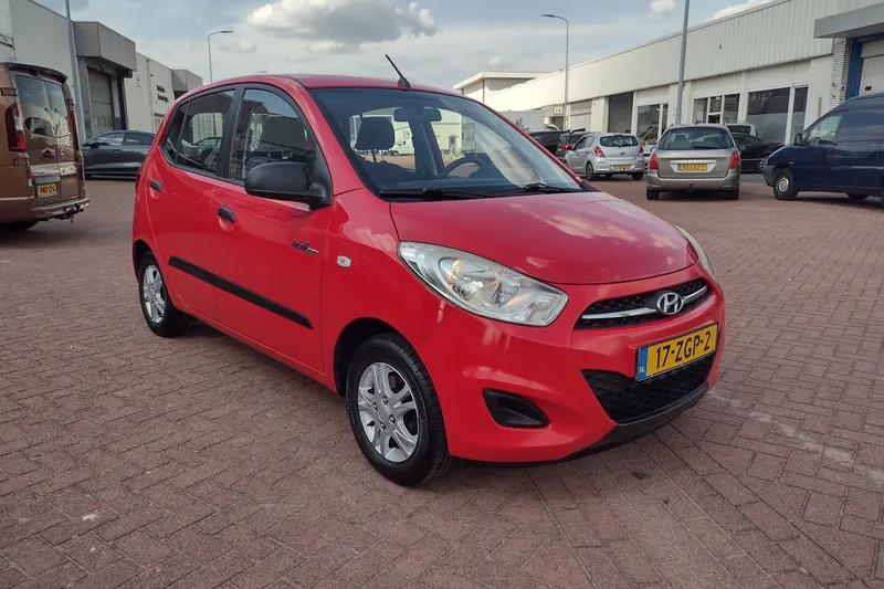 Hyundai i10 (2013)