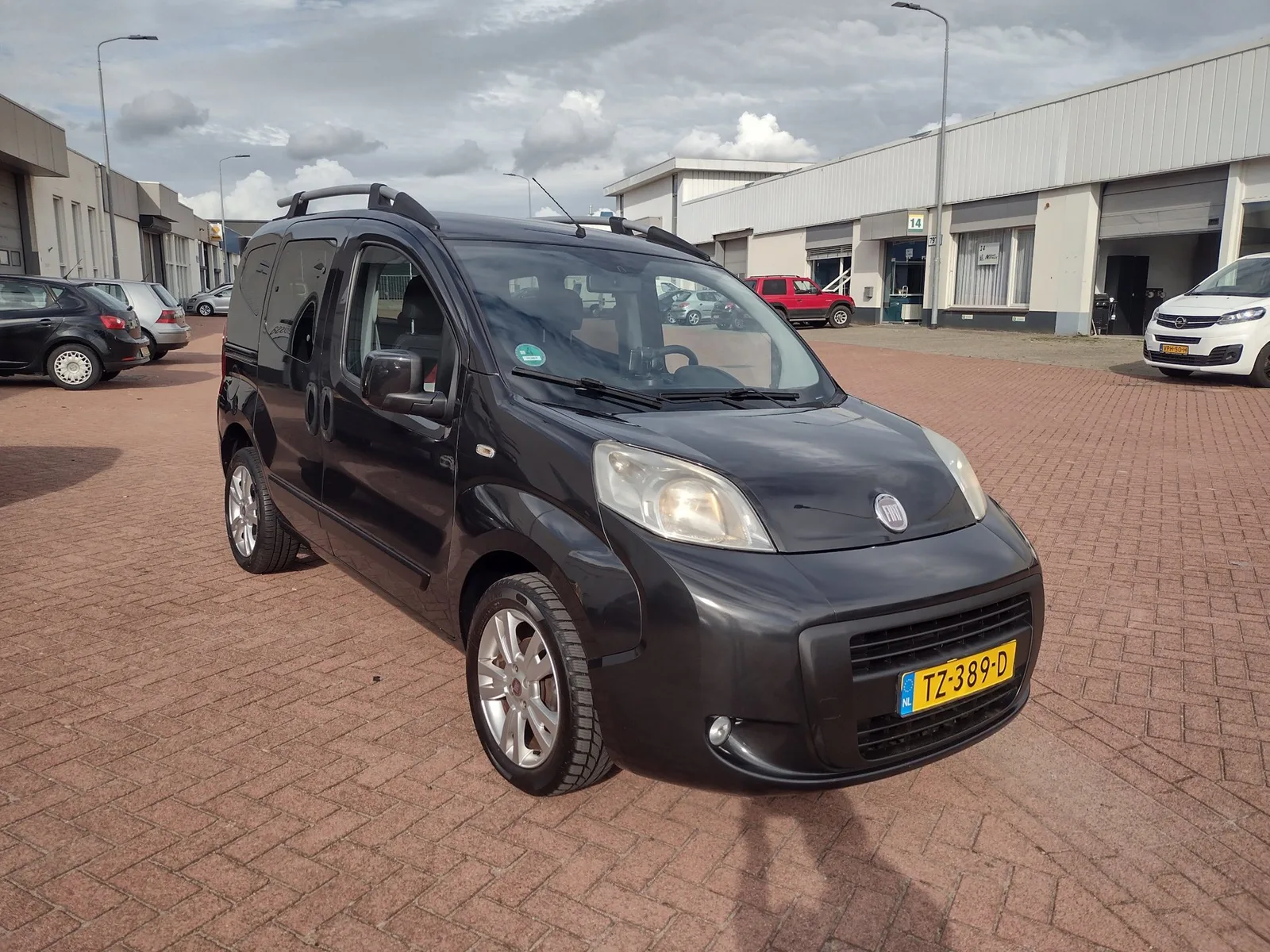 Fiat Qubo (2012) — foto 1