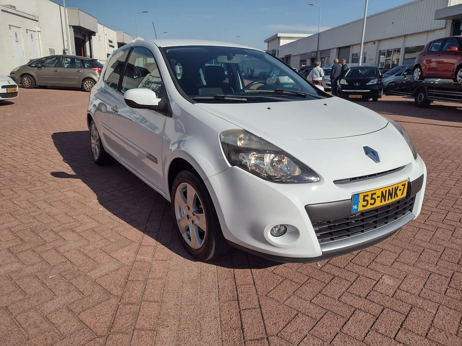 Renault Clio (2010) — foto 1