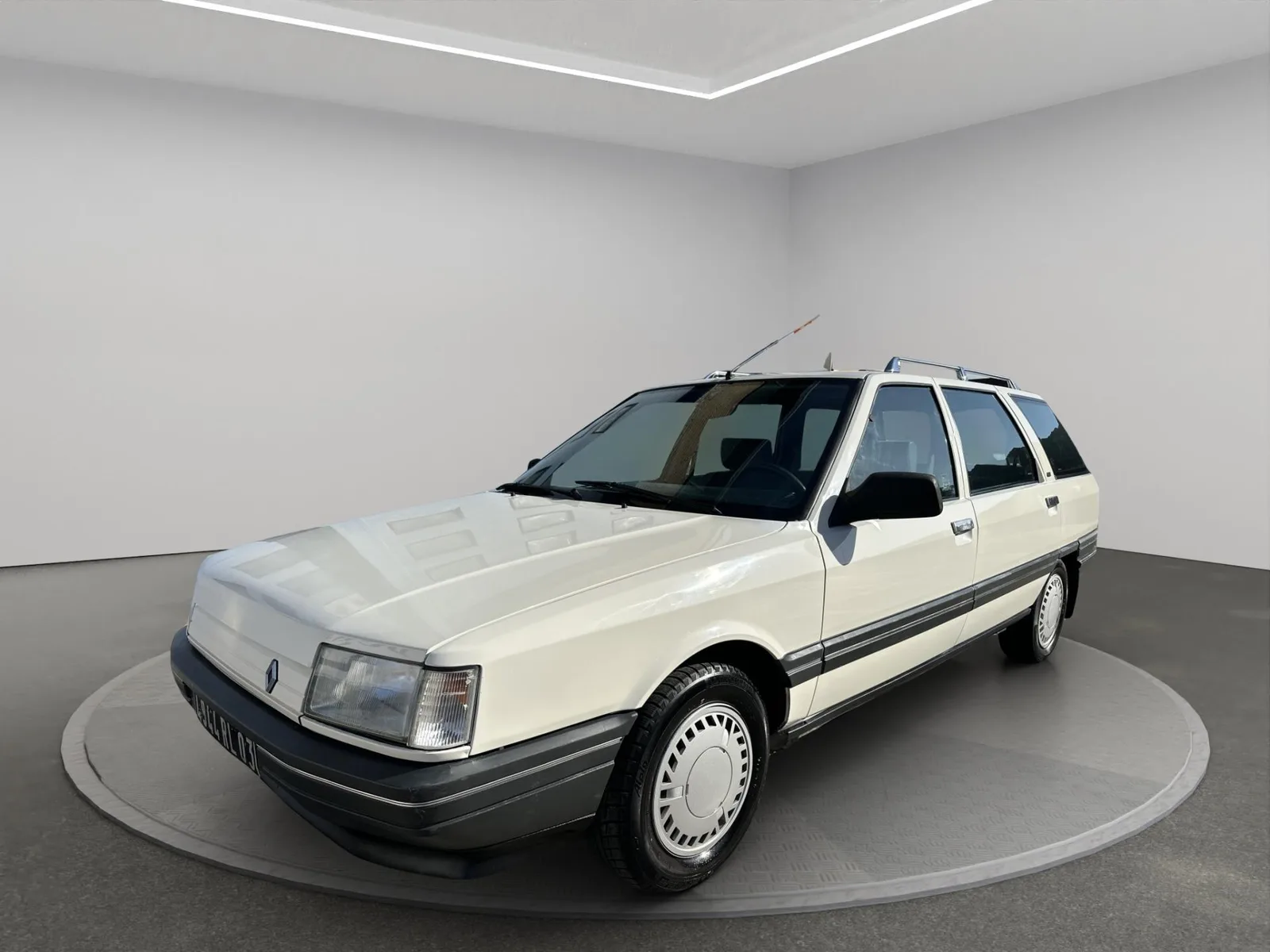 Renault Nevada (1987) — foto 1