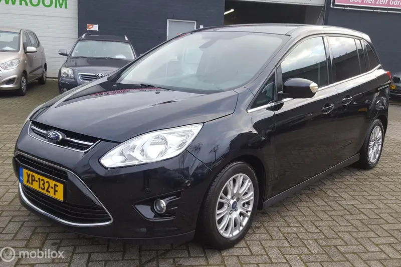 Ford Grand C-Max (2011)