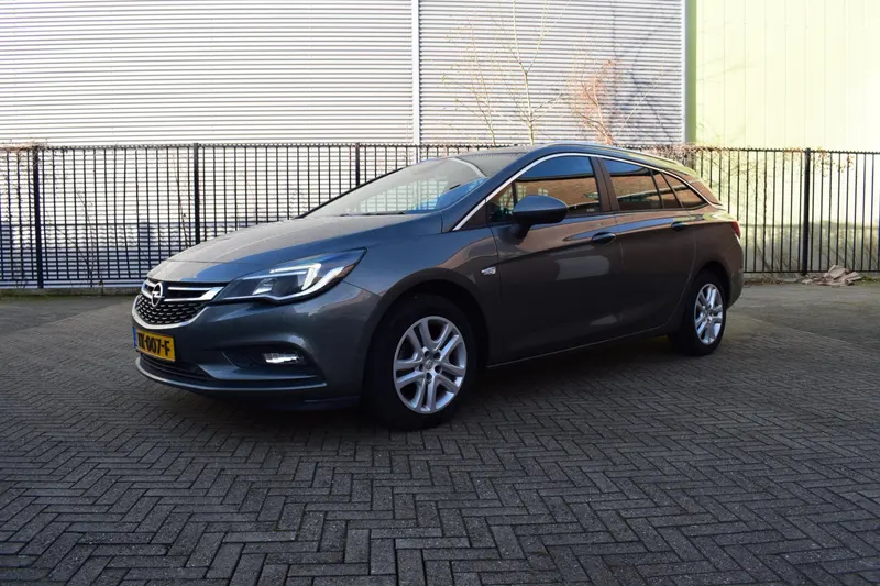 Opel Astra Sports Tourer (2018)