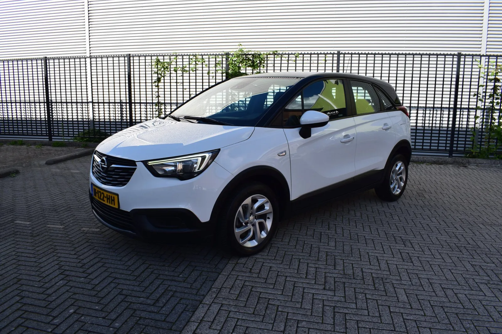 Opel Crossland (2018) — foto 1