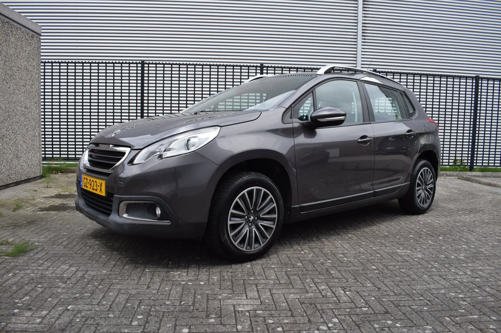 Peugeot 2008 (2015) — foto 1