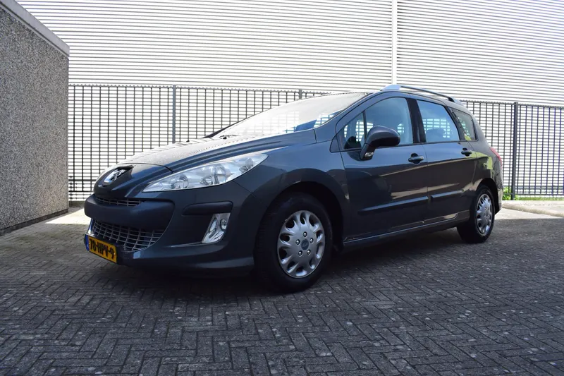 Peugeot 308 (2009)