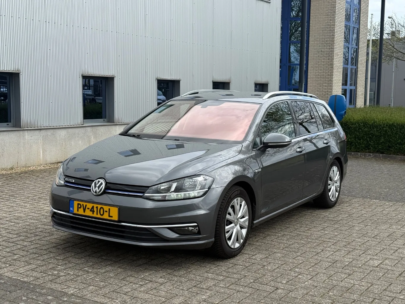 Volkswagen Golf (2017) — foto 1