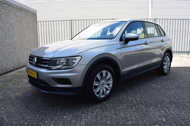 Volkswagen Tiguan (2016)