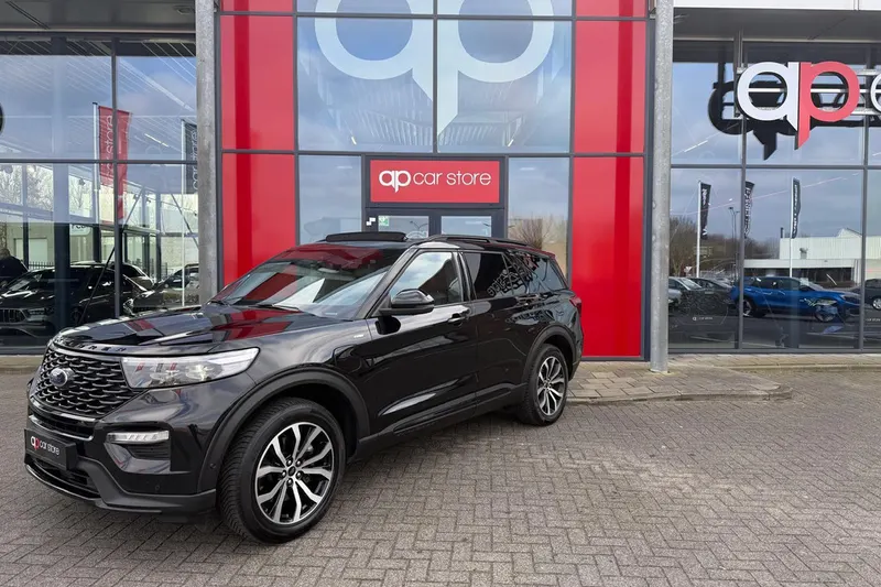 Ford Explorer (2021)
