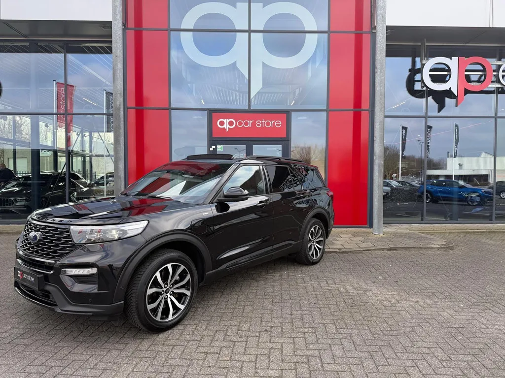 Ford Explorer (2021) — foto 1