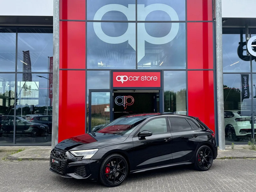 Audi S3 (2022) — foto 1