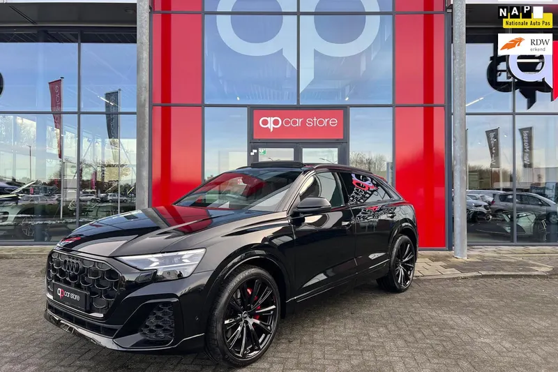 Audi Q8 (2024)