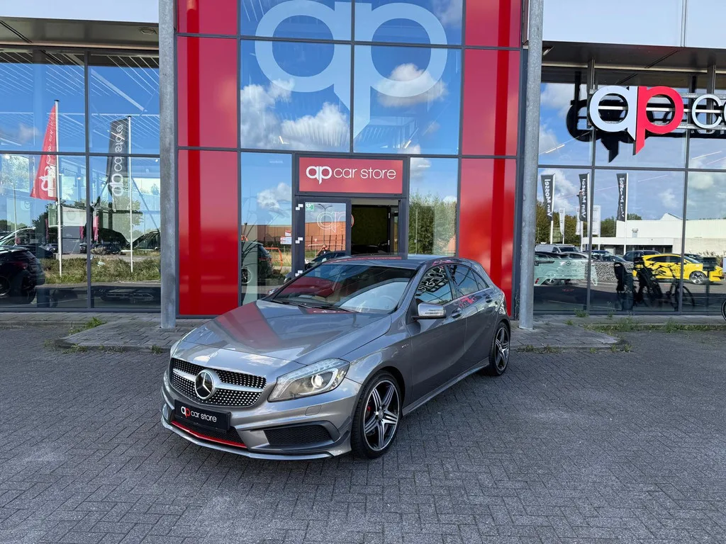 Mercedes-Benz A-Klasse (2013) — foto 1