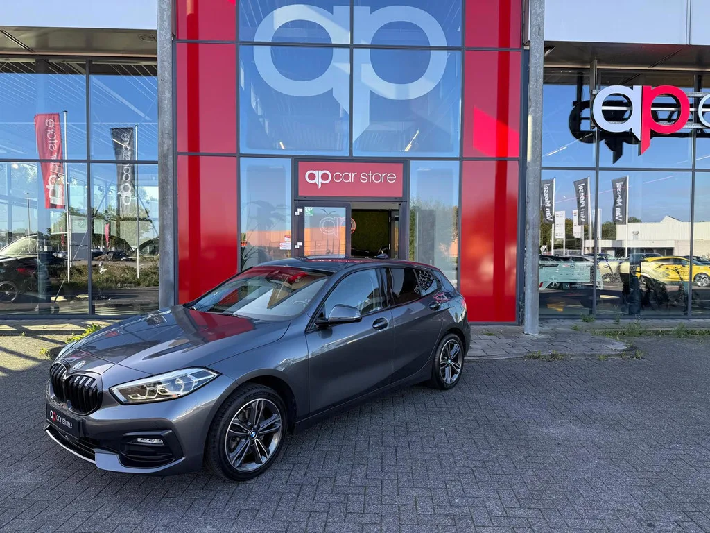 BMW 1-Serie (2021) — foto 1