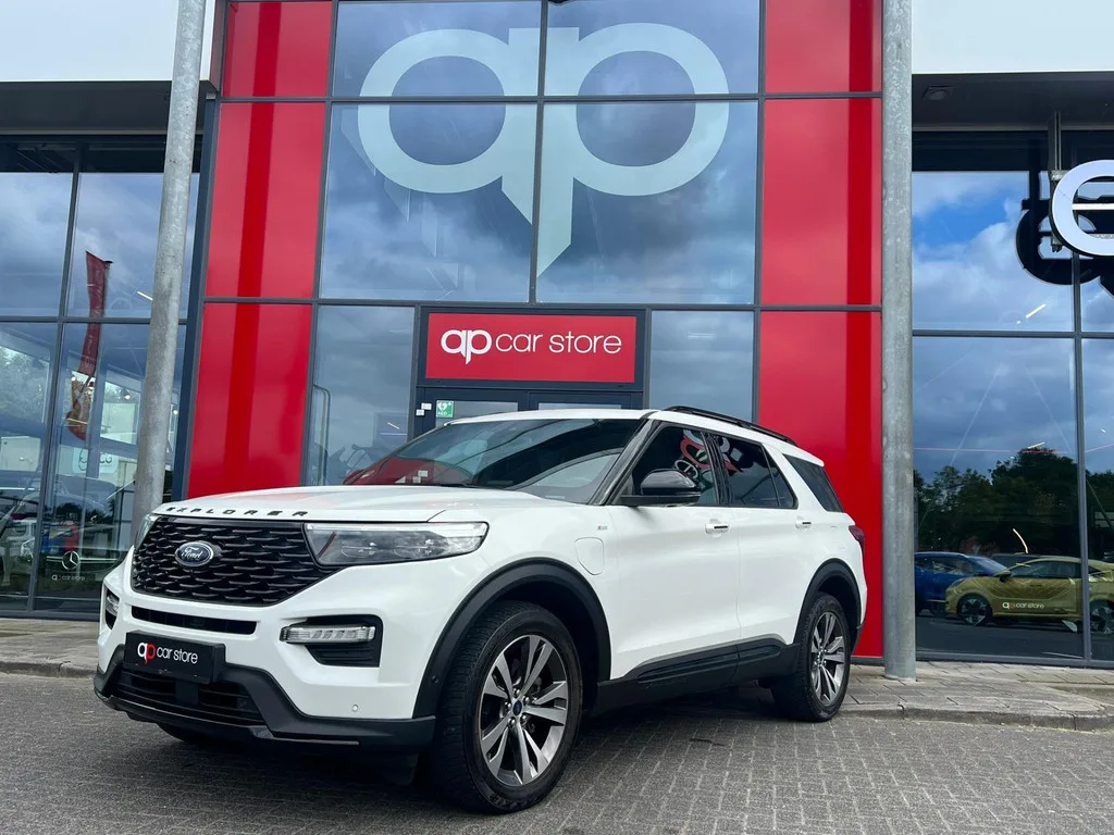 Ford Explorer (2020) — foto 1