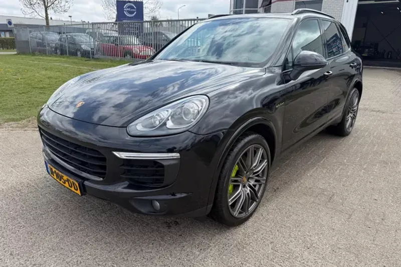 Porsche Cayenne (2018)