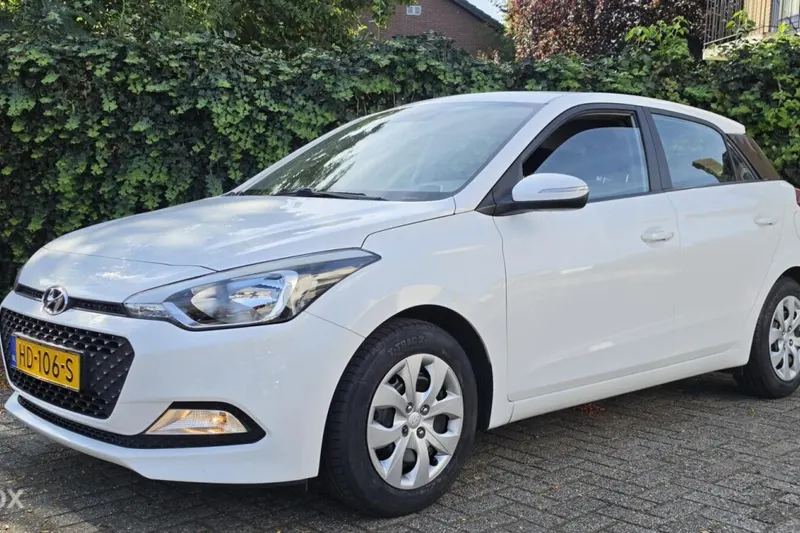 Hyundai i20 (2015)