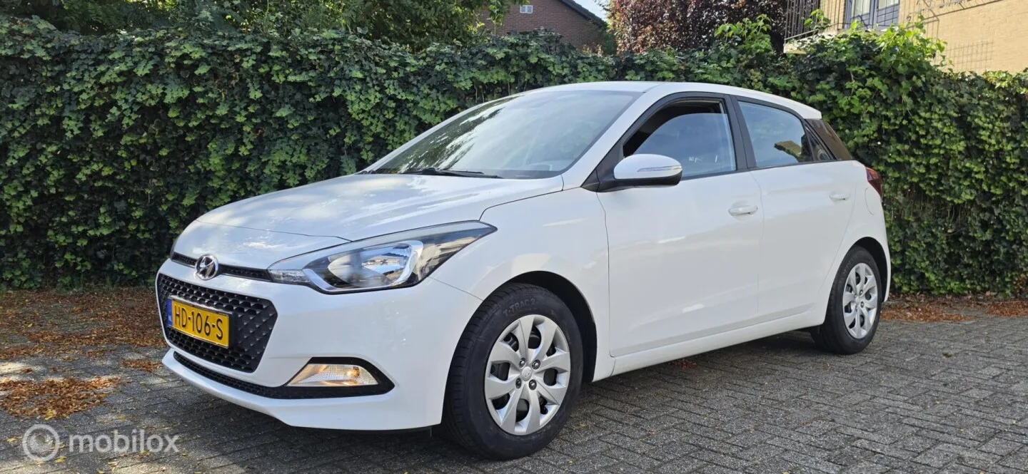 Hyundai i20 (2015) — foto 1