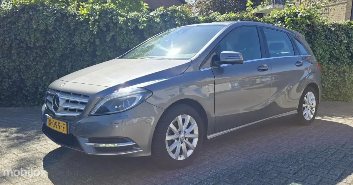 Mercedes-Benz B-Klasse (2013) — foto 1