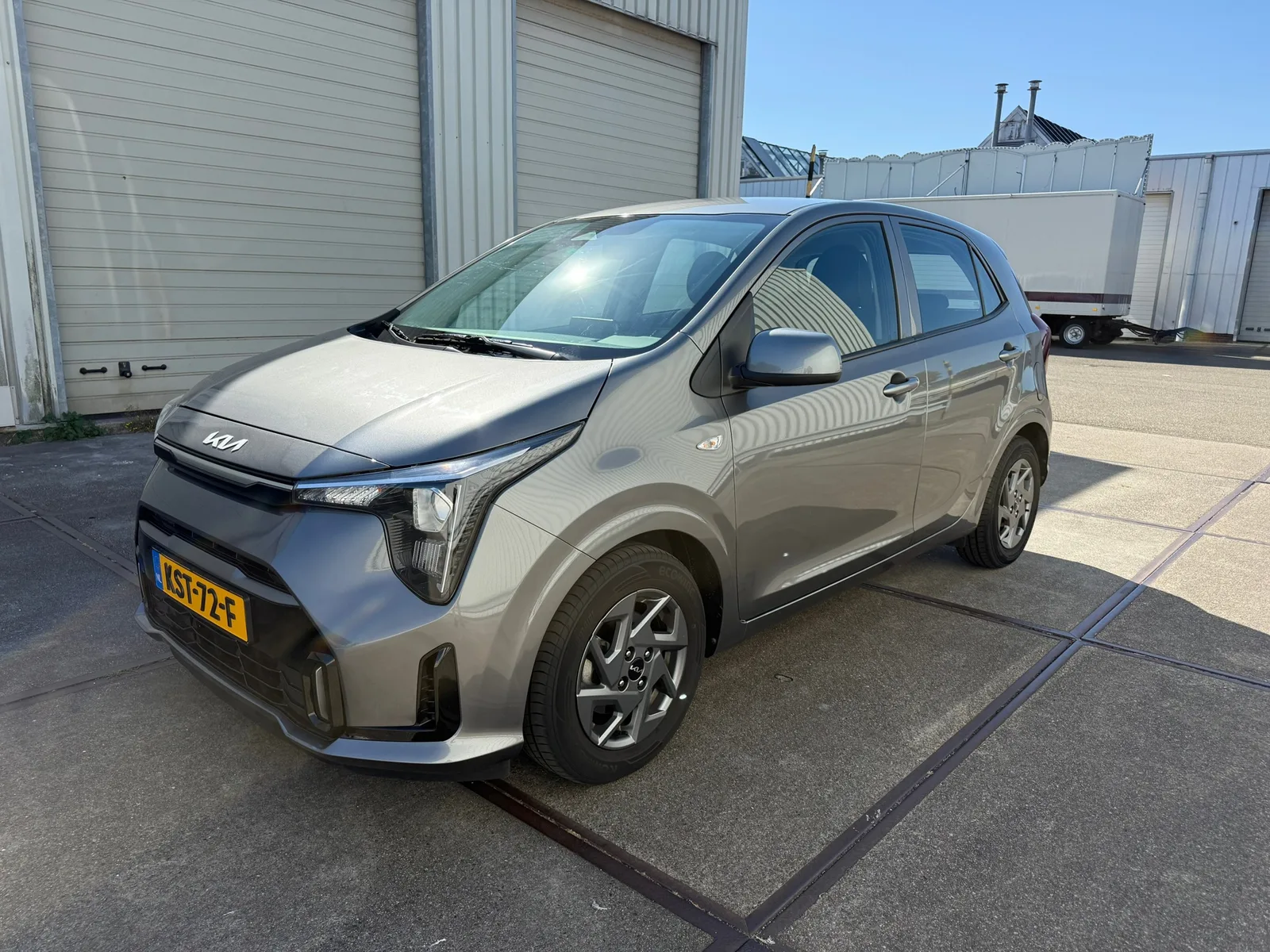 Kia Picanto (2024) — foto 1