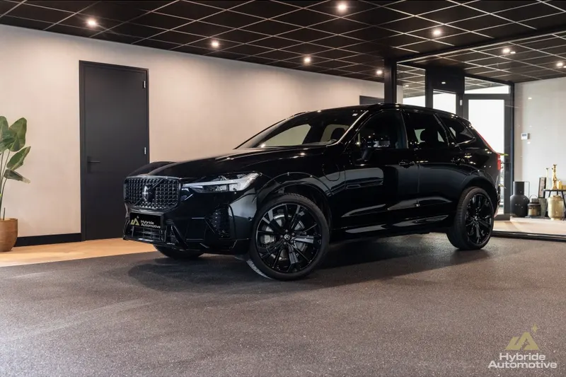 Volvo XC60 (2024)