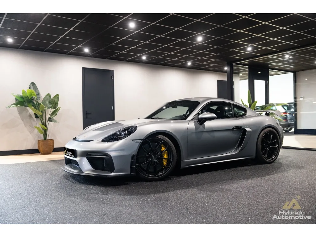 Porsche 718 (2019) — foto 1