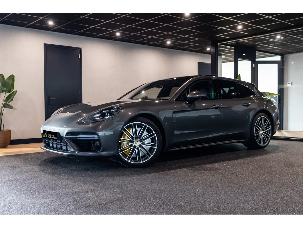 Porsche Panamera (2018) — foto 1