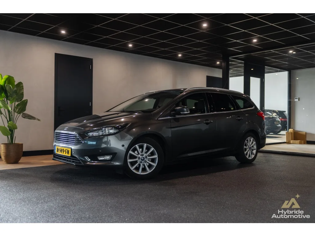 Ford Focus (2015) — foto 1