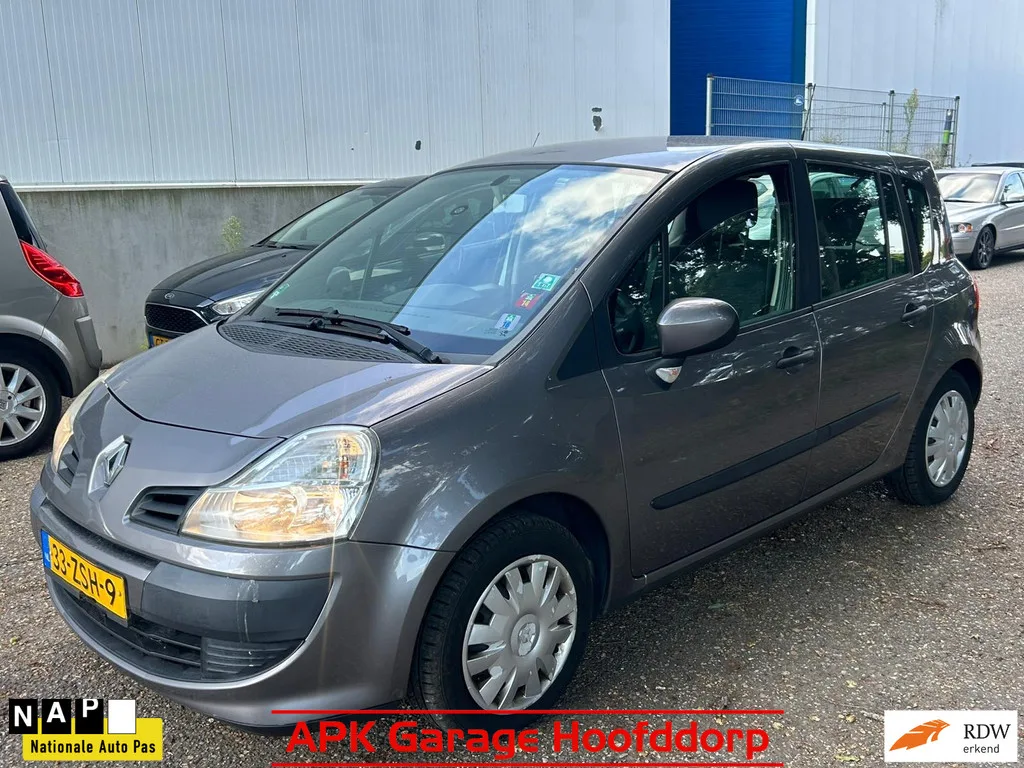 Renault Grand Modus (2009) — foto 1