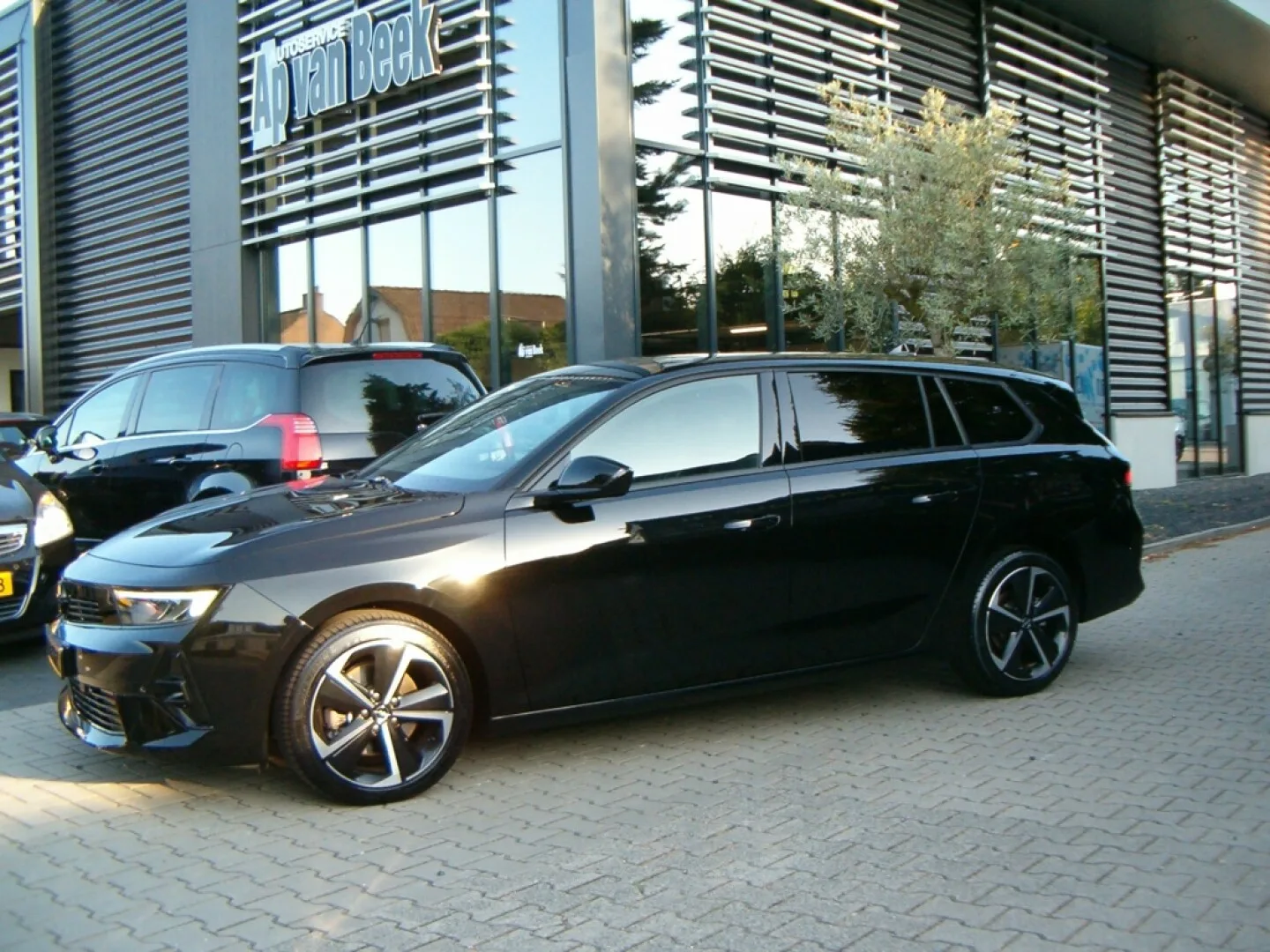 Opel Astra (2025) — foto 1